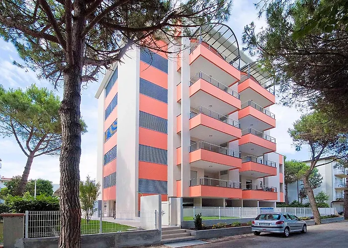 Apartament In 24463